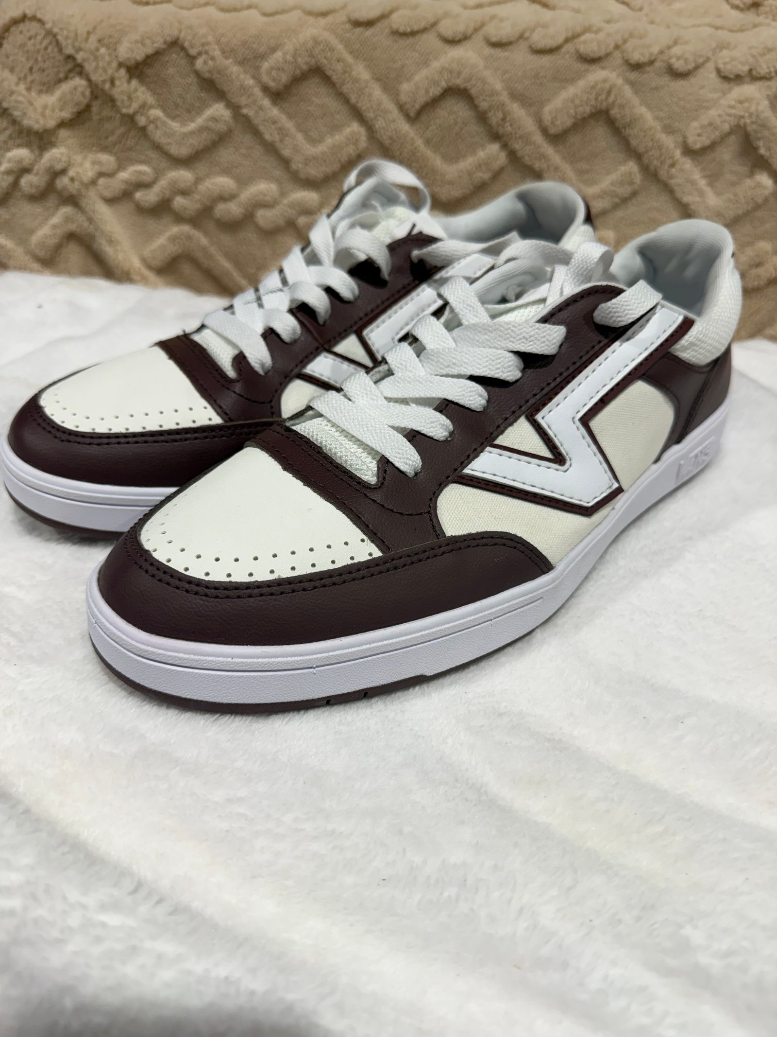 Vans Lowland ComfyCush Sport Mens 12 Vintage White Brown Sneakers