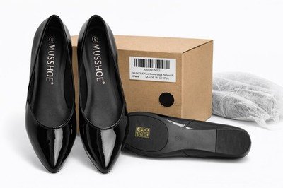 MUSSHOE Women’s Black Patent Pointed Toe Flats Size 6 Slip On Dress Shoes NEW