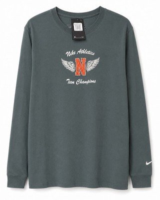 Nike Long Sleeve New Tags Retail $40 ￼