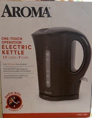 Aroma 1.7L 7 Cups Electric Kettle Black Dripless Spout 1500W New in Box