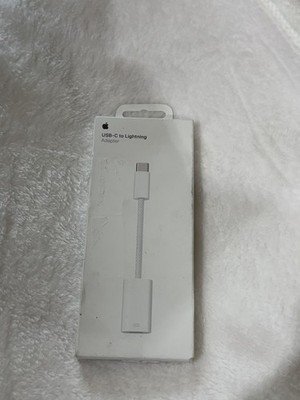 Apple USB-C To Lightning Adapter A2868