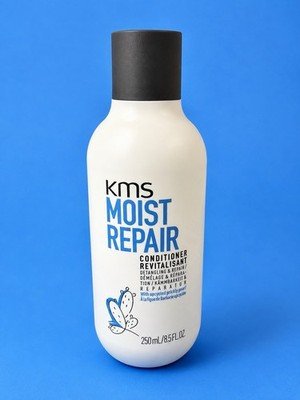 KMS Moist Repair Conditioner 8.5 fl oz / 250 ml Detangling Repair Vegan