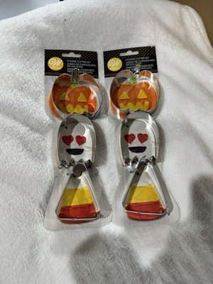Wilton Halloween Cookie Cutter Set Pumpkin Ghost Candy Corn 2 pack 3 Pc New