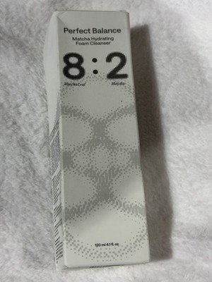 Perfect Balance 8:2 Matcha Hydrating Foam Cleanser 120mL Face Wash New Exp 2028