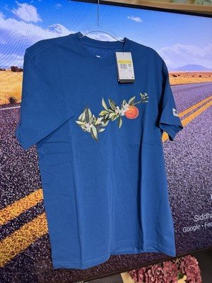 Nike Florida Orange T-Shirt, New with Tags Retails $45 ￼￼